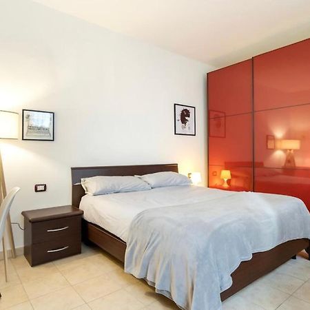 Appartamento Mia. Centro Storico Luino Exterior photo